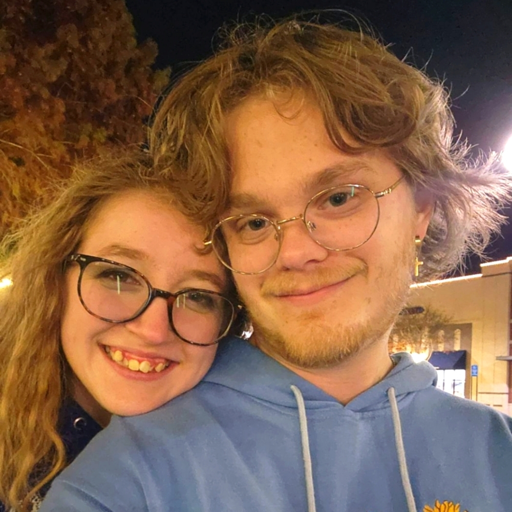 Meet your Posher, Abigail